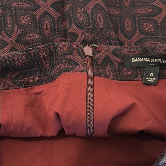 Banana Republic Red Mini Pencil Skirt for Work - Picture 5 of 10